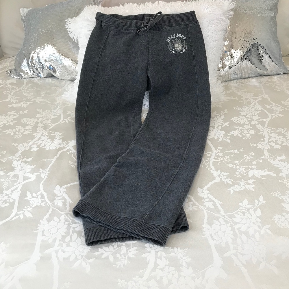 Tommy Hilfiger Women’s Vintage Grey Sweatpants With Crest Logo/Drawstring Tie